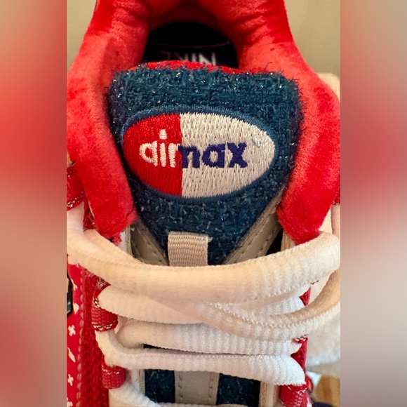 Nike Air Max 95 Christmas Sweater - Size 2.5 Youth - Picture 7 of 11